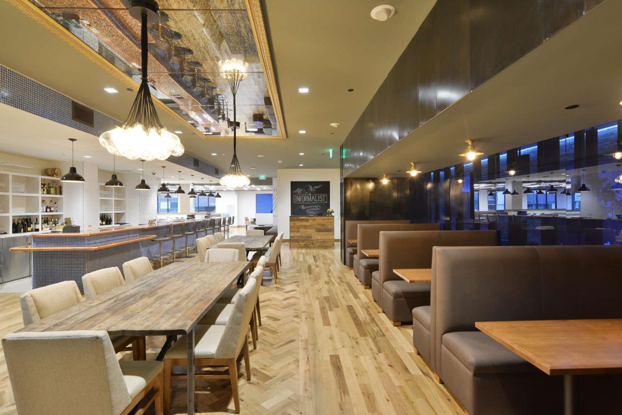 The Lismore Hotel Eau Claire - A Doubletree By Hilton Exterior photo
